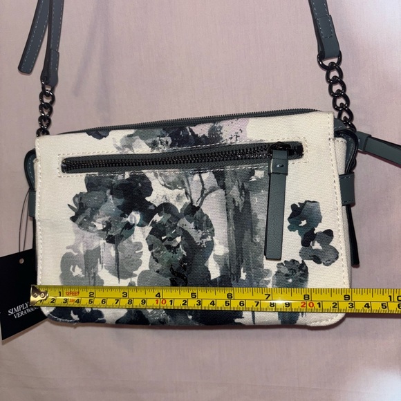 Simply Vera Wang Purse - Picture 12 of 14